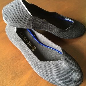 Size 11 Black Rothy’s Flats Rothys